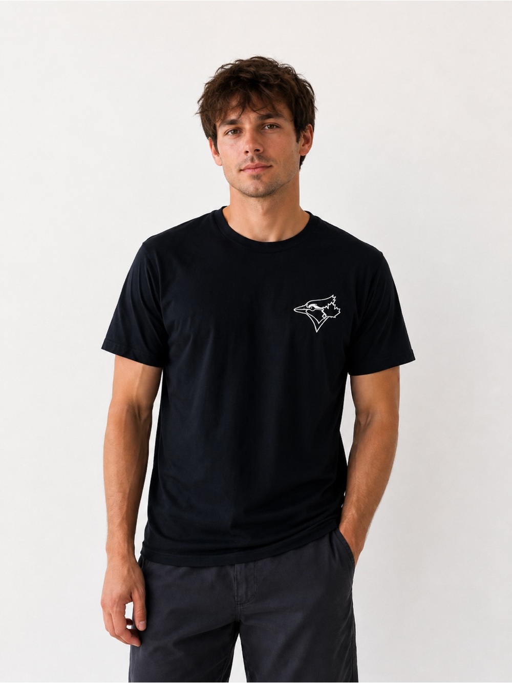 Genuine Merchandise Black Short-Sleeve Toronto Blue Jays shirt size M